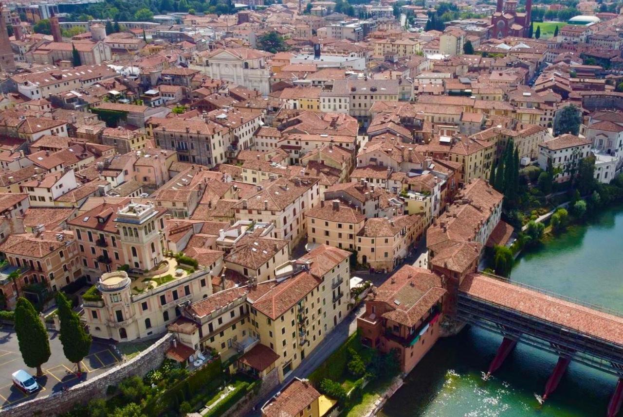 Apartmán Palladio Bridge Penthouse Bassano del Grappa Exteriér fotografie